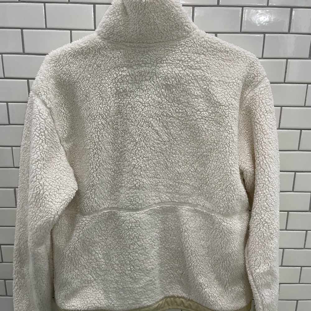 fleece jacket - Picture 2 of 7